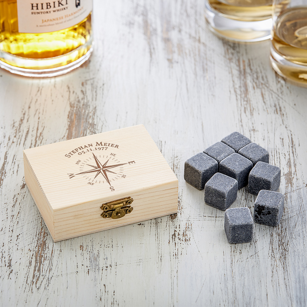 Whiskysteine in edler Holzbox mit Gravur - Kompass