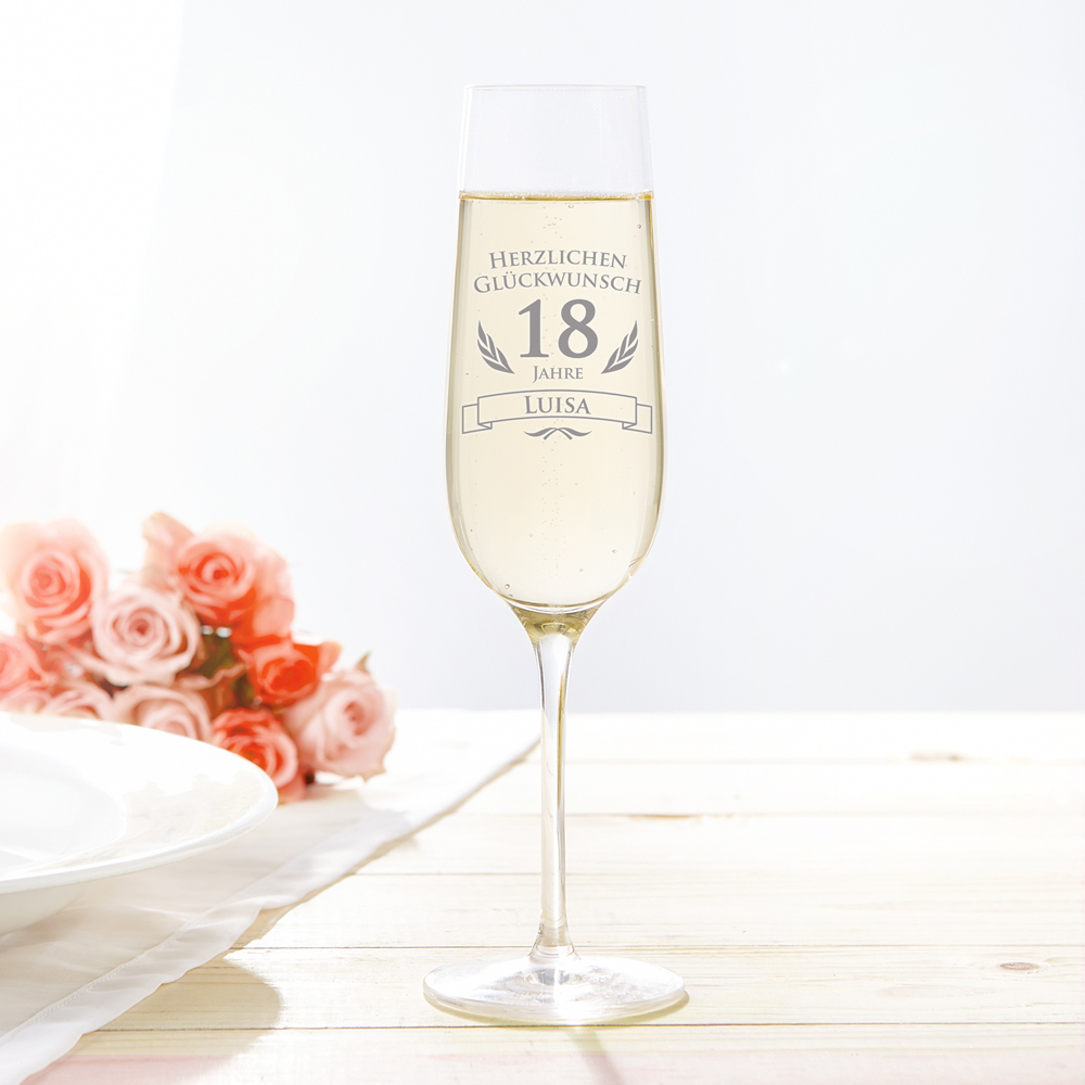 Sektglas zum 18. Geburtstag