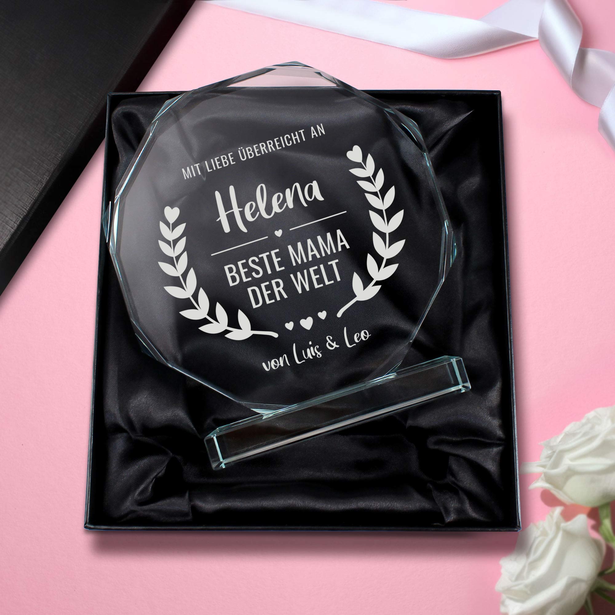 Personalisierter Pokal aus Glas mit Facettenschliff - Beste Mama der Welt