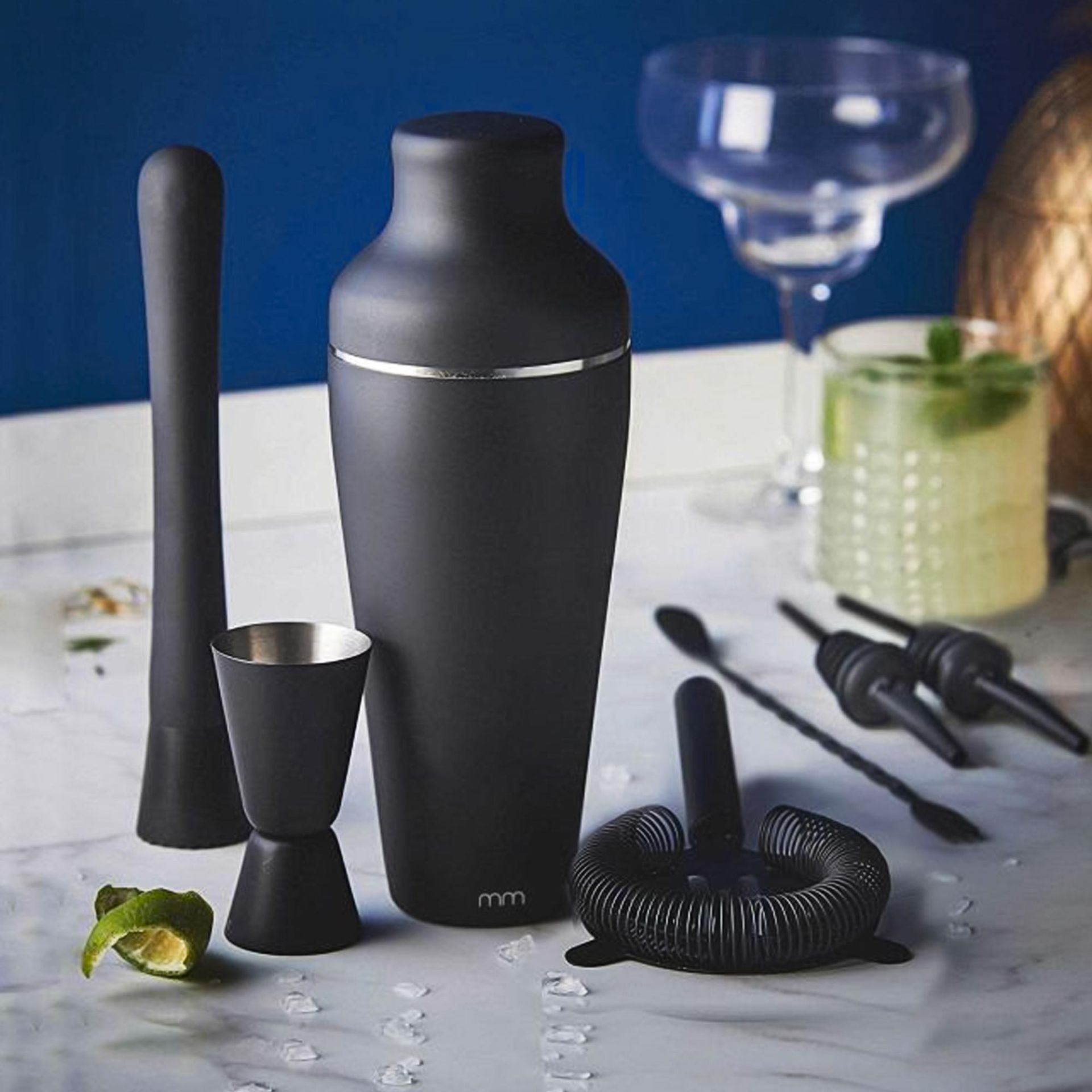 Cocktail Shaker Set mit Zubehör