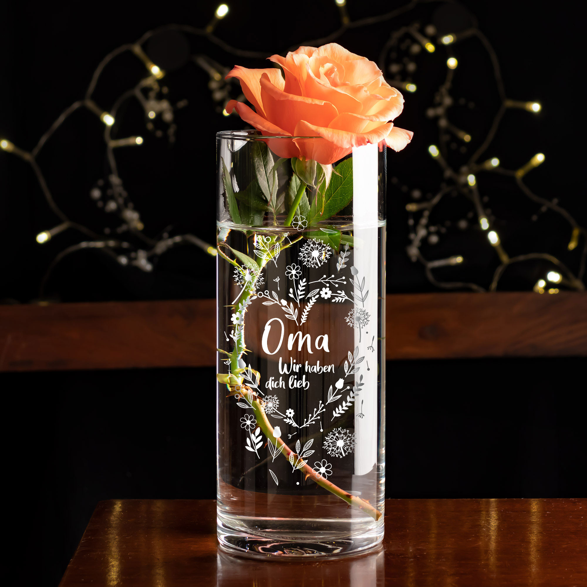 Runde Vase mit Gravur - Blumenherz Oma Runde Vase mit Gravur - Blumenherz Oma