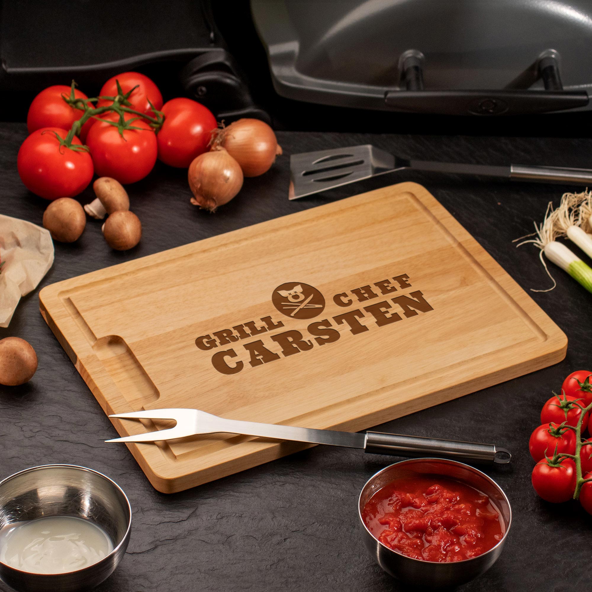 Grillset Grillbrandeisen und Schneidebrett - Grillchef Gravur