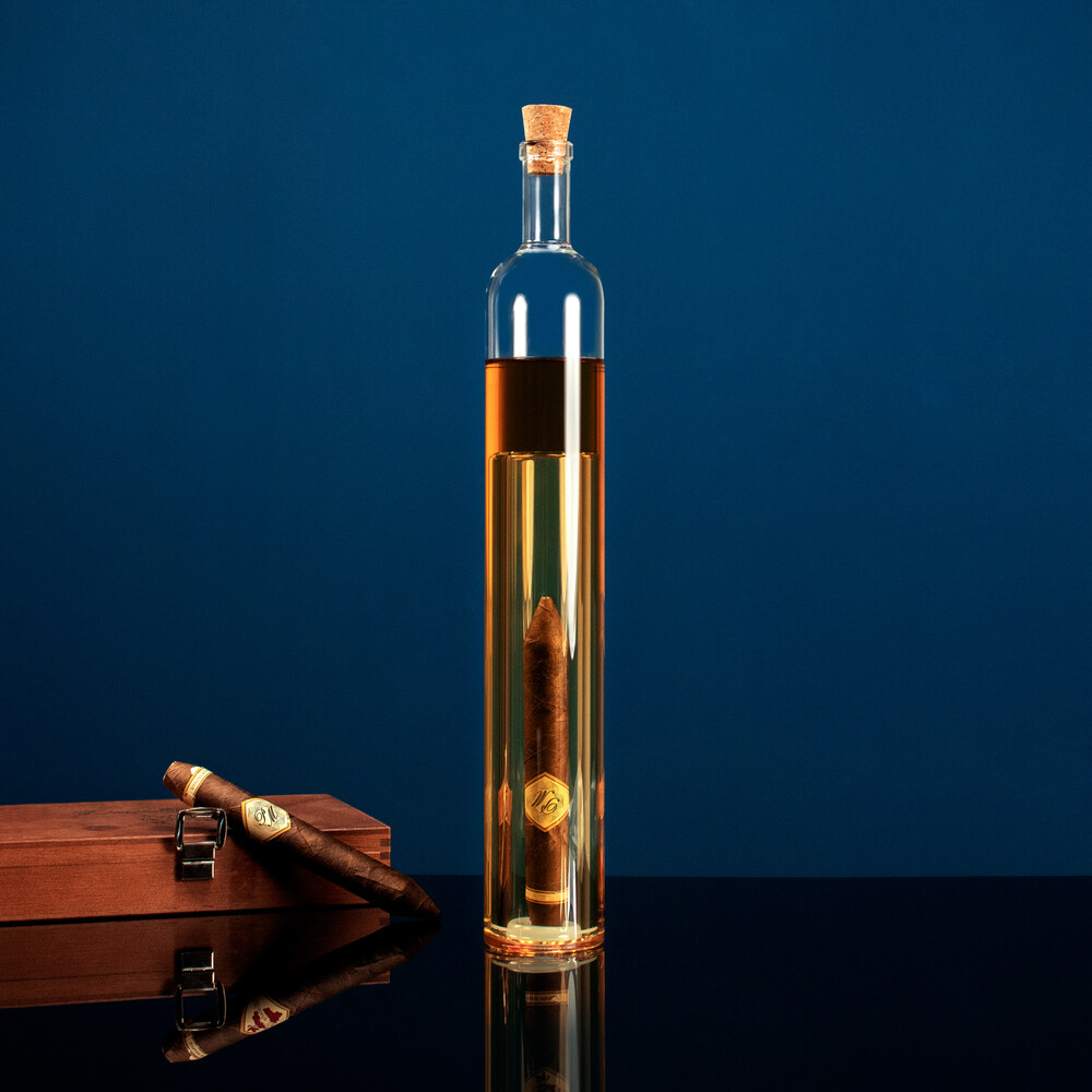 Geschenkflasche mit Hohlraum für Männer Geschenkflasche mit Hohlraum für Männer