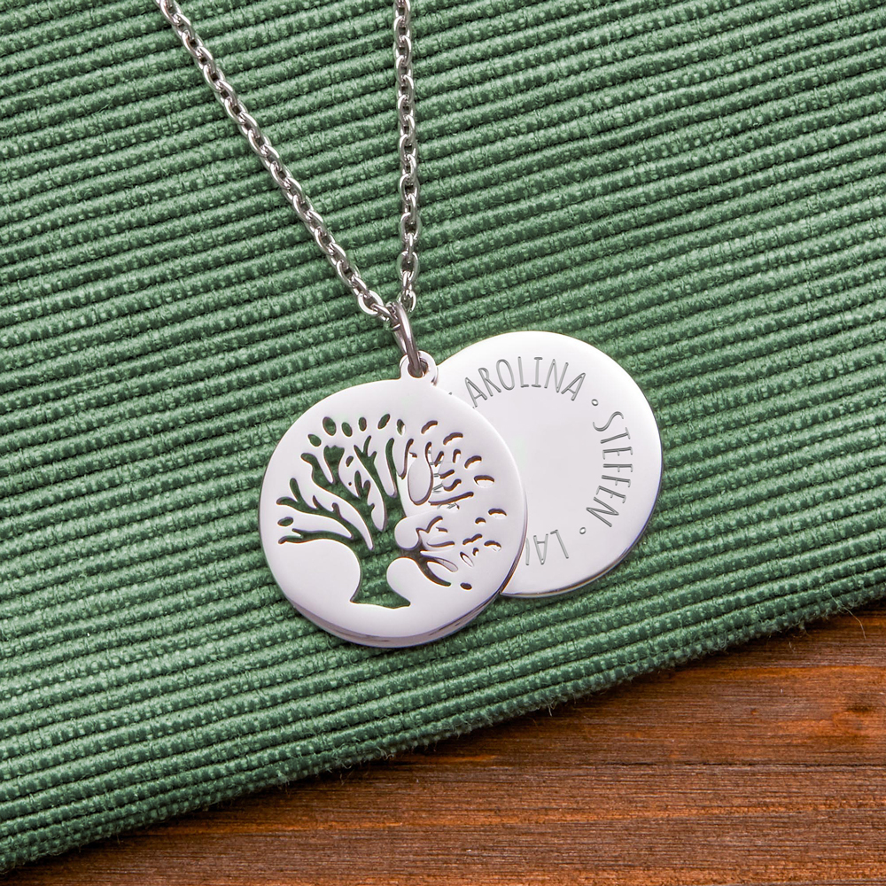 Halskette mit Gravur - Baum und Namen - Silber - Personalisiert