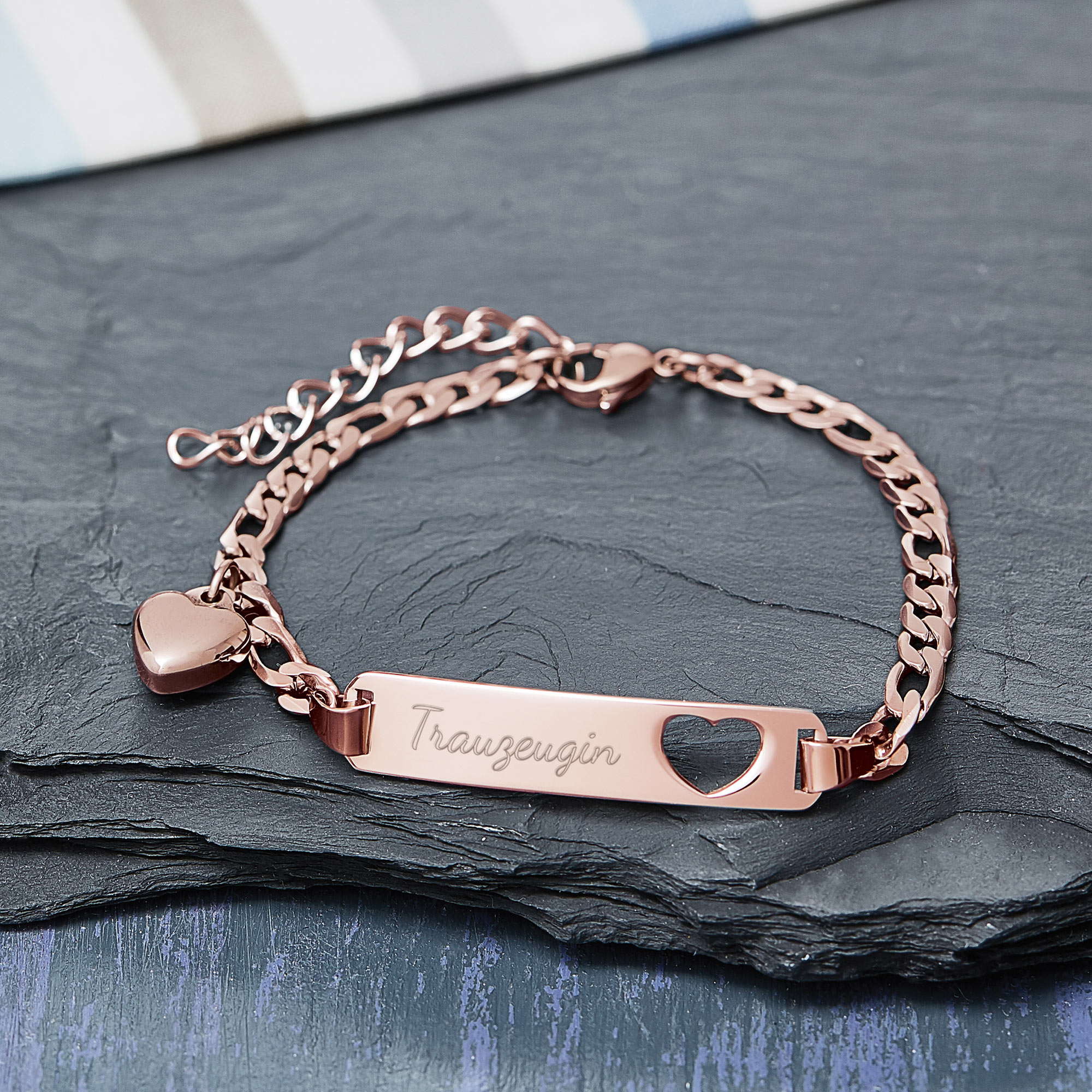 Armband Herzstanze in Roségold mit Trauzeugin Gravur