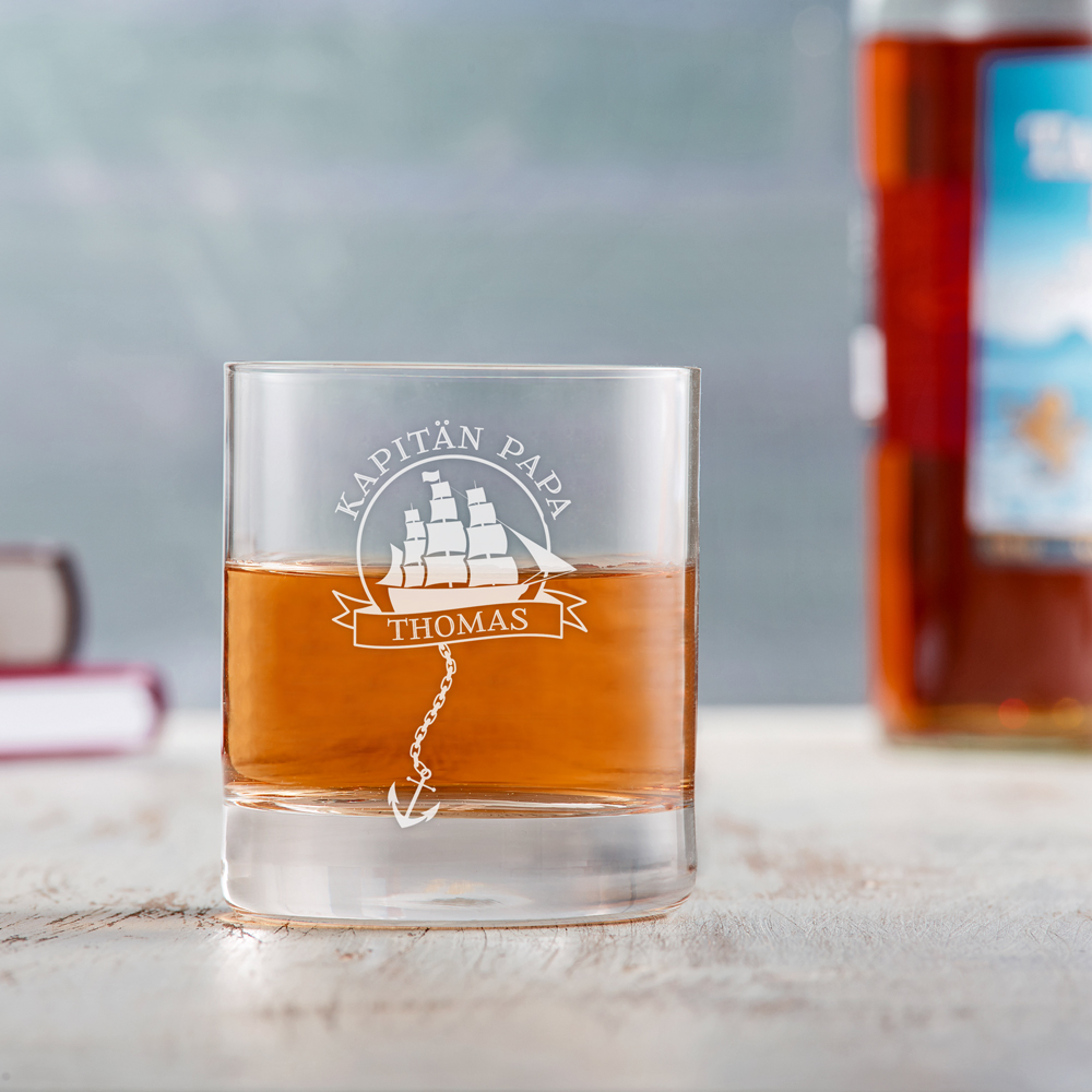 Rumglas mit Gravur für Vater - Kapitän - Personalisiert