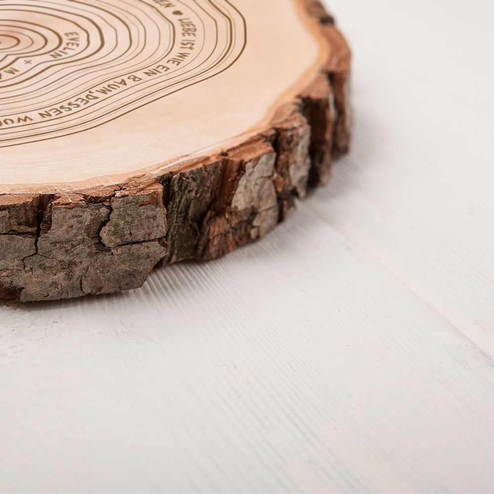 Baumscheibe mit Gravur Jahresringe personalisiert Baumscheibe kaufen