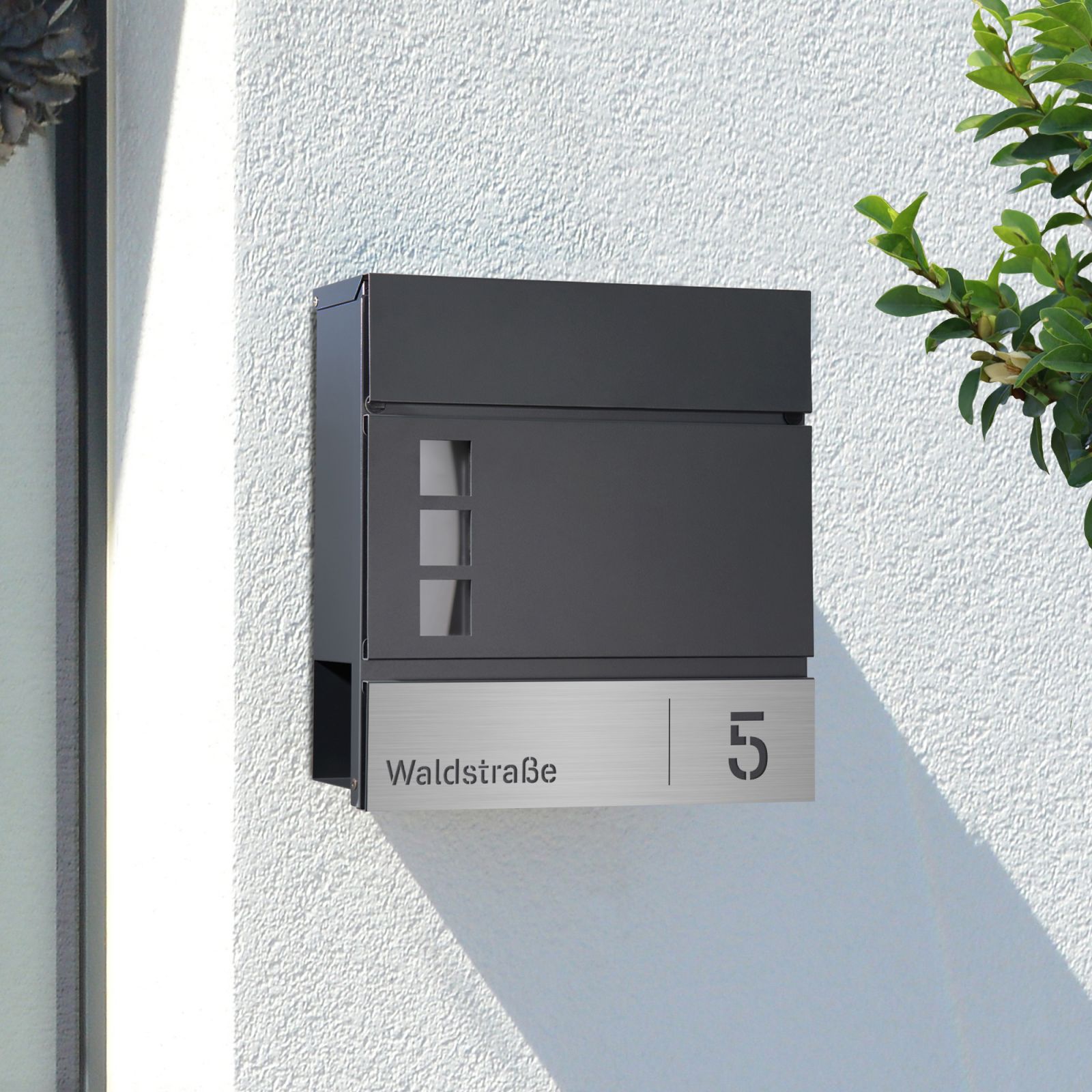anthrazit-briefkasten-mit-fenstern-wandbriefkasten